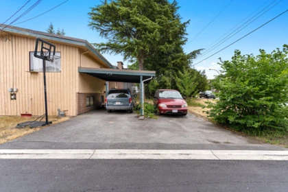 Front Yard Photo of 14635 59a Avenue, Surrey, BC