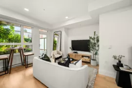 106 2550 Garden Drive, Vancouver, BC