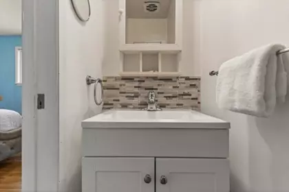 Laundry Room Photo of 9726 Juniper Street, Chilliwack, BC