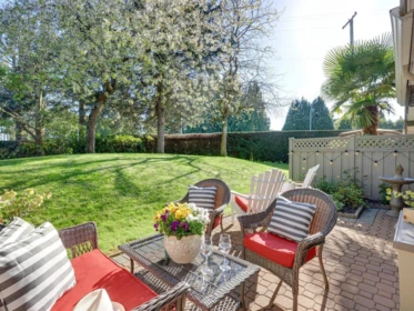 Garden / Landscaping Photo of 136 16275 15 Avenue, Surrey, BC
