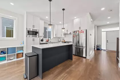 Breakfast Nook Photo of 20520 76a Avenue, Langley, BC