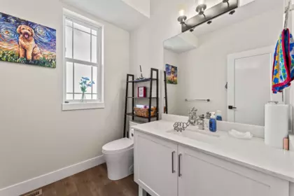 Entry Foyer Photo of 20520 76a Avenue, Langley, BC