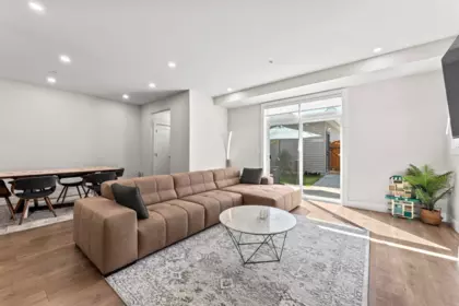 20520 76a Avenue, Langley, BC, Langley — Half Duplex for sale