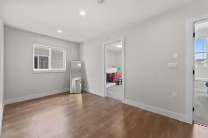 Hallway Photo of 20520 76a Avenue, Langley, BC