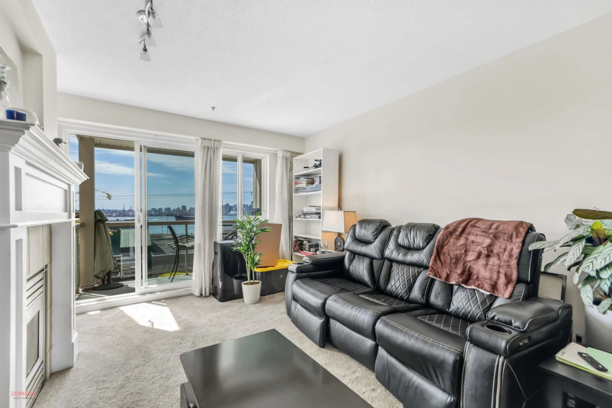 Living Room Photo of 208 333 E 1st Street, North Vancouver, BC