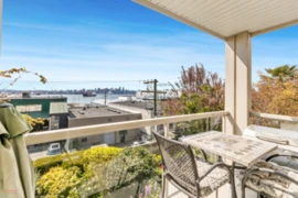 208 333 E 1st Street, North Vancouver, BC