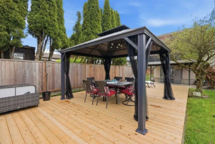 Hot Tub / Spa Photo of 46489 Hurndall Crescent, Chilliwack, BC