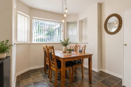 Hallway Photo of 10033 181 Street, Surrey, BC