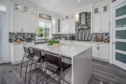 Breakfast Nook Photo of 35272 Mcewen Avenue, Mission, BC
