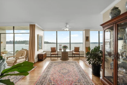 3W 111 18th Street, West Vancouver, BC, West Vancouver — Apartment/Condo for sale