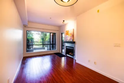 108 10866 City Parkway, Surrey, BC, Surrey — Apartment/Condo for sale