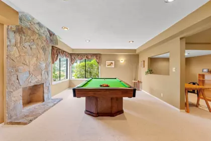 Mudroom Photo of 4724 Woodburn Court, West Vancouver, BC