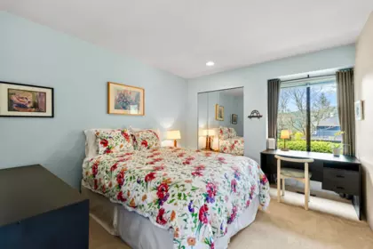 Office / Den Photo of 4724 Woodburn Court, West Vancouver, BC