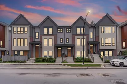 10 45500 Campus Drive, Chilliwack, BC, Chilliwack — Townhouse for sale