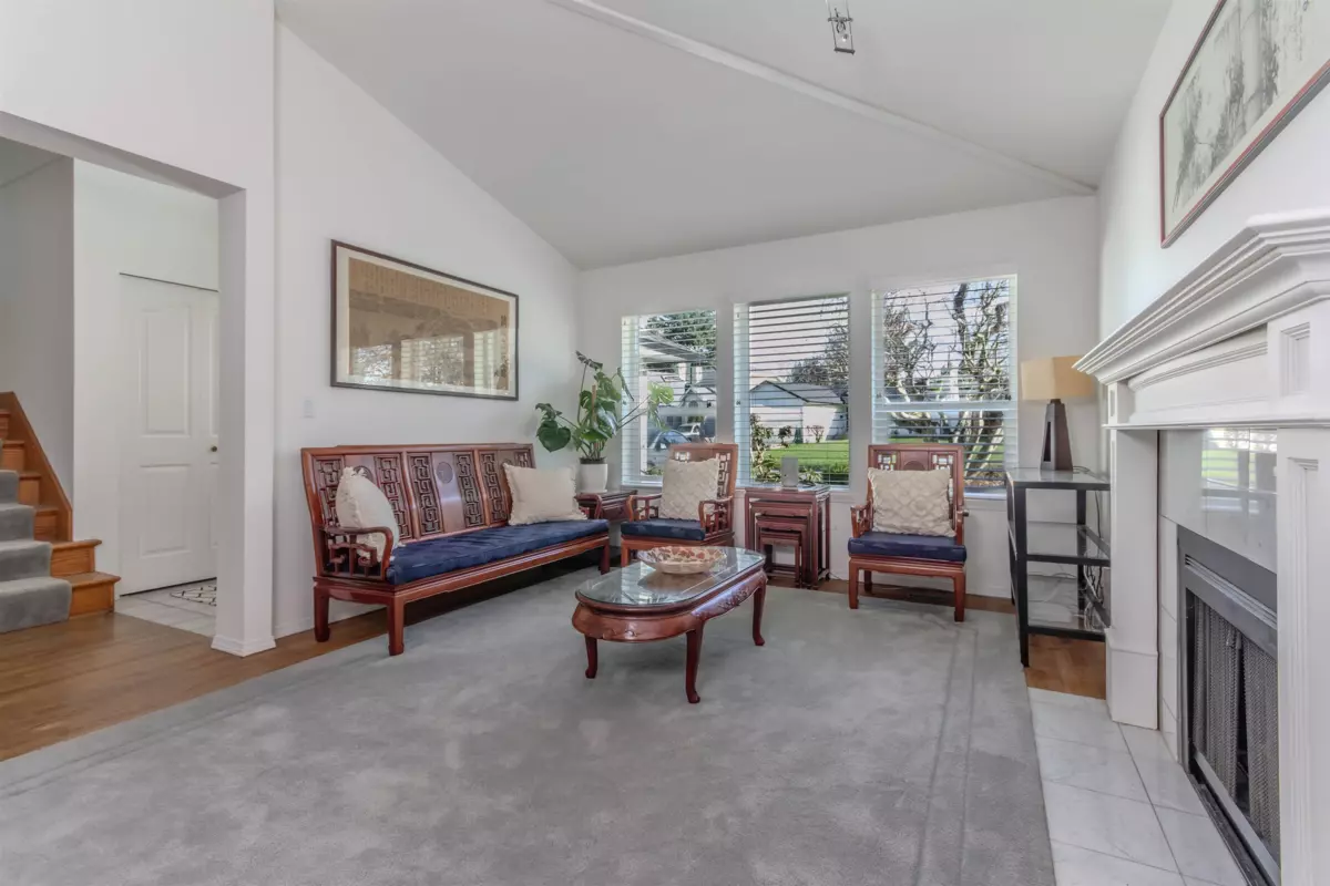 Family Room Photo of 11083 153a Street, Surrey, BC