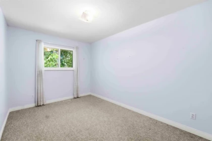 Hallway Photo of 11915 238a Street, Maple Ridge, BC