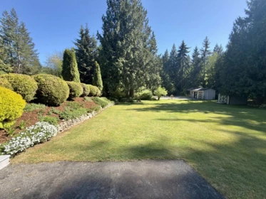 Primary Bedroom Photo of 1499 Hanbury Road, Roberts Creek, BC