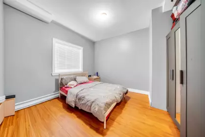 Powder Room Photo of 11430 81a Avenue, Delta, BC
