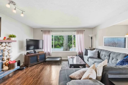 Kitchen Photo of 4618 207a Street, Langley, BC