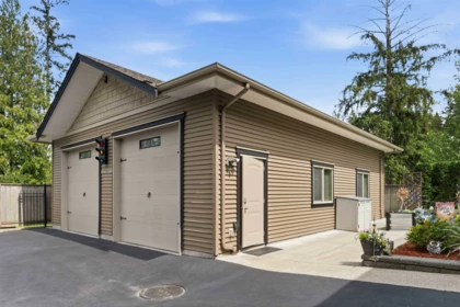 Garage Interior Photo of 12172 252 Street, Maple Ridge, BC