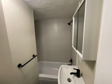 Hot Tub / Spa Photo of 20783 Thorne Avenue, Maple Ridge, BC