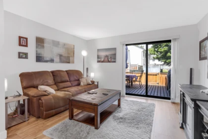 Powder Room Photo of 160 13750 67 Avenue, Surrey, BC