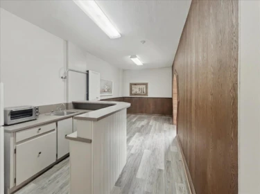 Basement Recreation Room Photo of 305 47 Agnes Street, New Westminster, BC