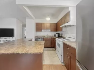 305 47 Agnes Street, New Westminster, BC, New Westminster — Apartment/Condo for sale