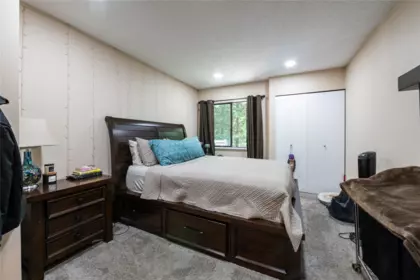 Bedroom 2 Photo of 914 10620 150 Street, Surrey, BC