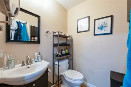 Bedroom 3 Photo of 914 10620 150 Street, Surrey, BC