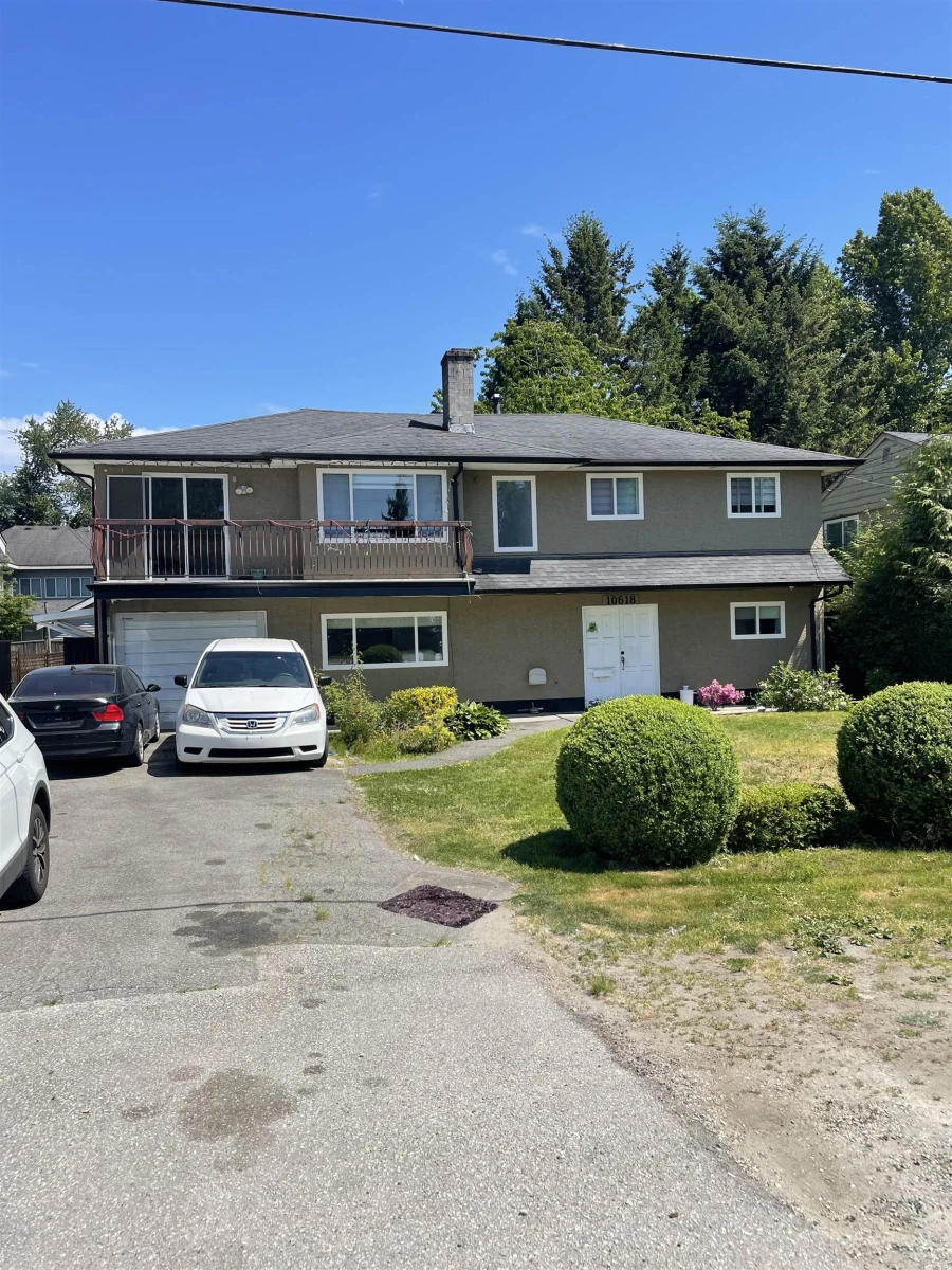 Exterior Rear Photo of 10618 141 Street, Surrey, BC