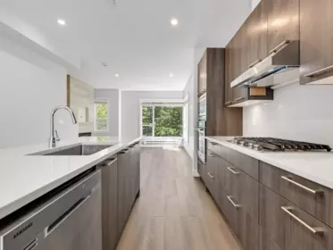 Primary Bathroom Photo of 24 16337 23a Avenue, Surrey, BC