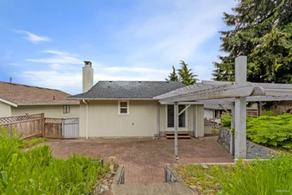 Hot Tub / Spa Photo of 106 Warrick Street, Coquitlam, BC