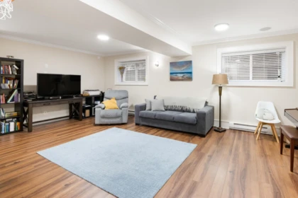 Hallway Photo of 2623 Lawson Avenue, West Vancouver, BC