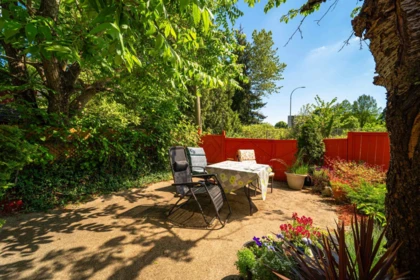 Breakfast Nook Photo of 3446 William Street, Vancouver, BC
