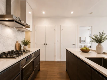 Guest Bathroom Photo of 4507 4670 Assembly Way, Burnaby, BC