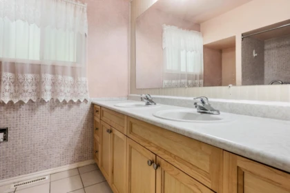 Laundry Room Photo of 626 Mountain View Road, Cultus Lake, BC