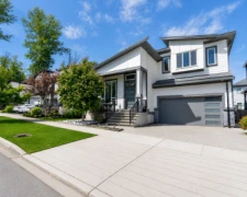 5921 140b Street, Surrey, BC
