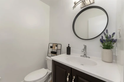 Entry Foyer Photo of 171 7251 140 Street, Surrey, BC