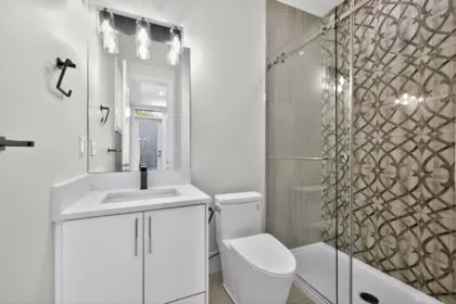 Basement Recreation Room Photo of 17126 1 Avenue, Surrey, BC