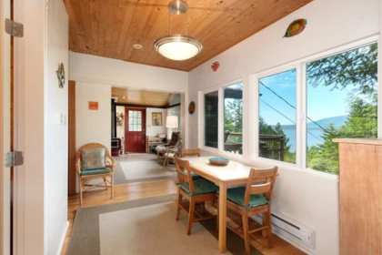 Kitchen Island Photo of 847 Captain's Way, Bowen Island, BC