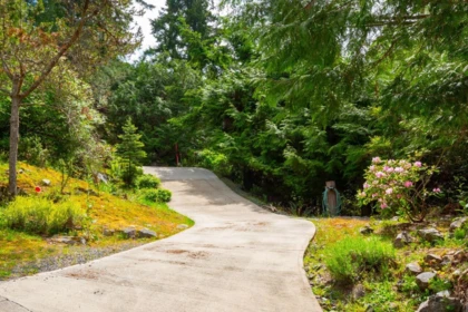 Office / Den Photo of 847 Captain's Way, Bowen Island, BC