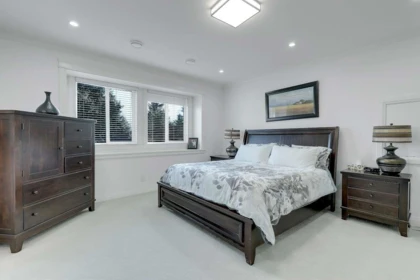 Hallway Photo of 11482 86a Avenue, Delta, BC