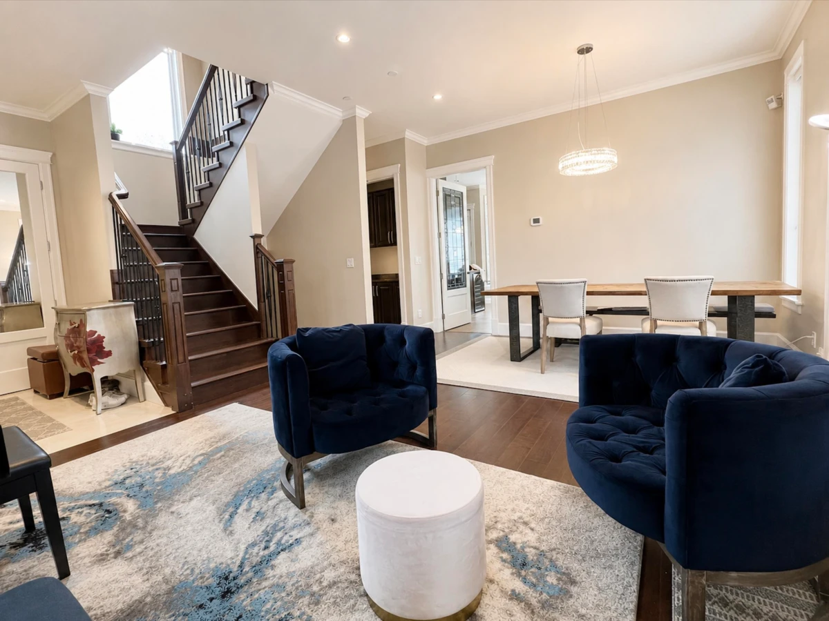 Living Room Photo of 4467 Blenheim Street, Vancouver, BC