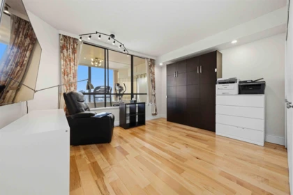 Loft / Bonus Room Photo of 1602 738 Broughton Street, Vancouver, BC