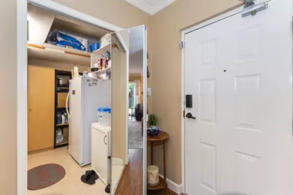 Basement Recreation Room Photo of 121 31955 Old Yale Road, Abbotsford, BC