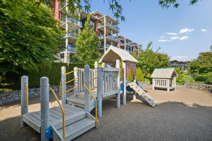 Backyard Photo of 514 5055 Springs Boulevard, Tsawwassen, BC