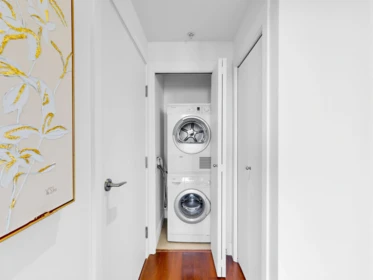 Guest Bathroom Photo of 2407 1111 Alberni Street, Vancouver, BC