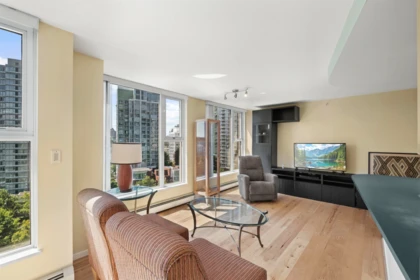 1207 1009 Expo Boulevard, Vancouver, BC, Vancouver — Apartment/Condo for sale