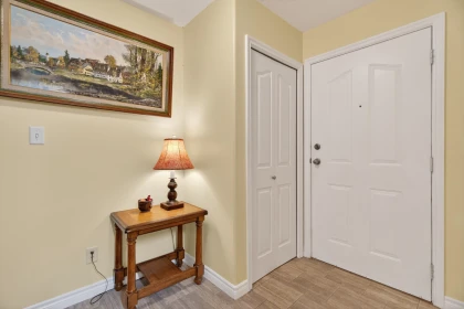 Entry Foyer Photo of 15 8917 Edward Street, Chilliwack, BC